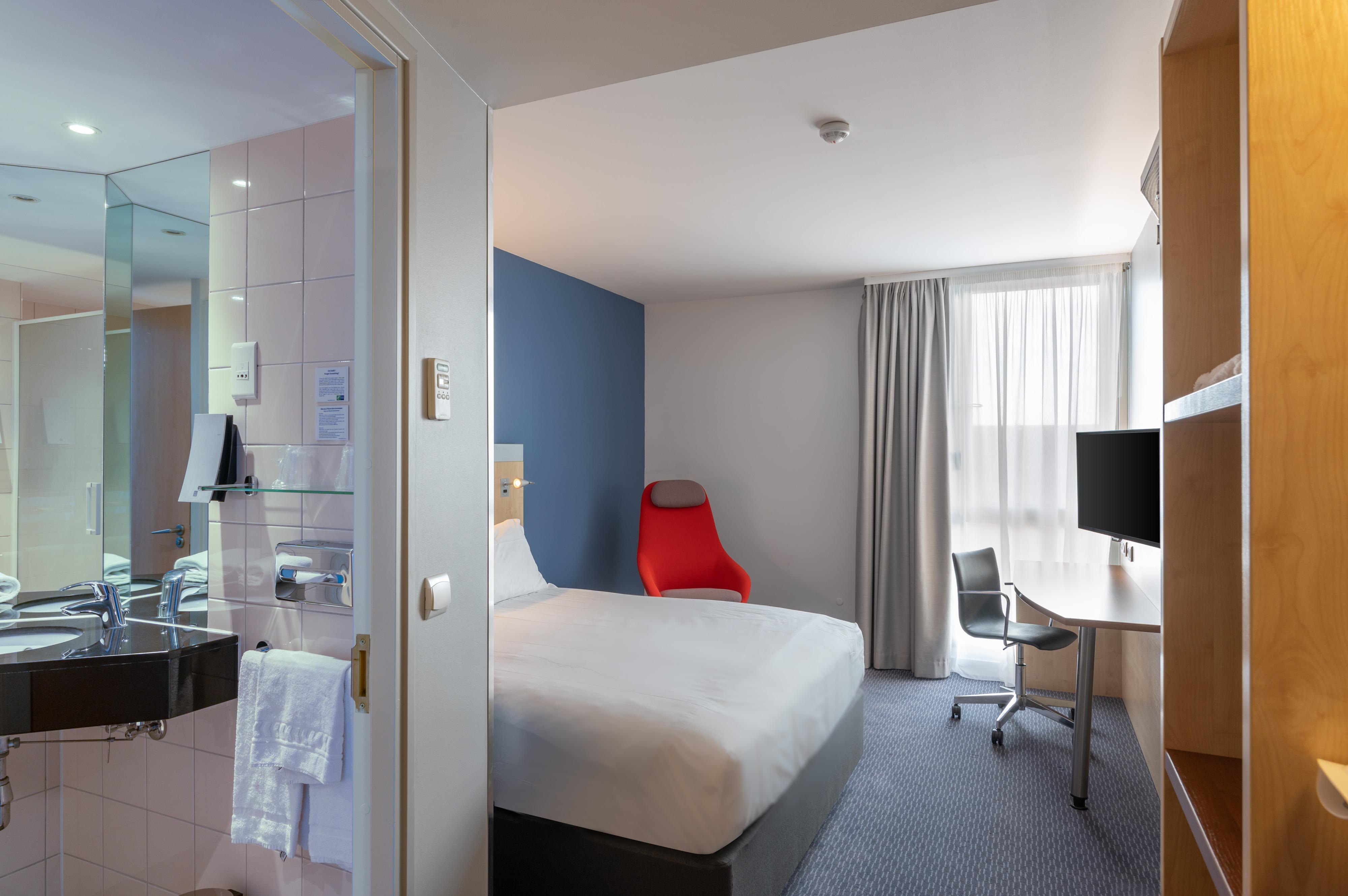 Holiday Inn Express Saint-Nazaire By Ihg Exteriör bild