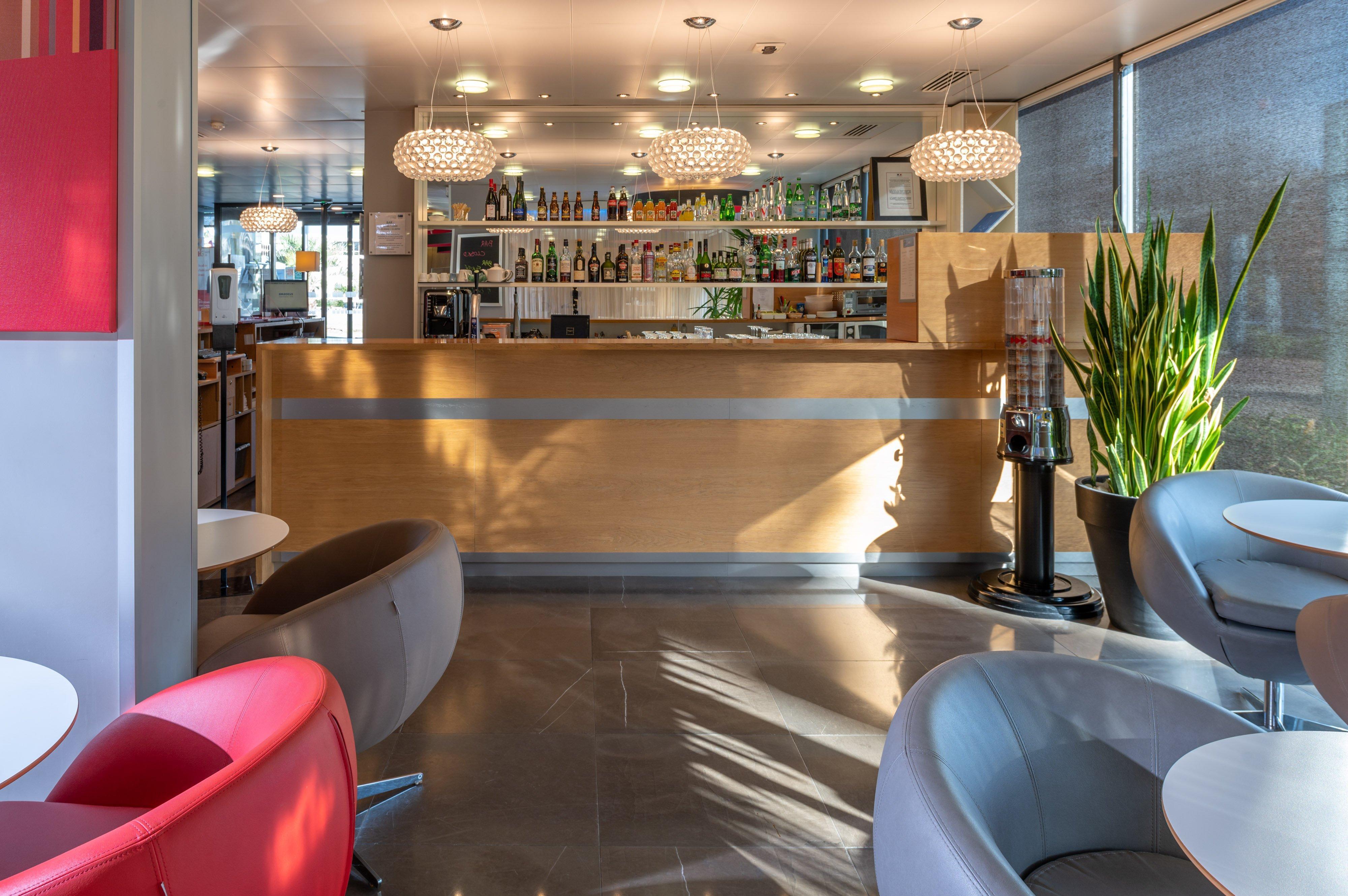 Holiday Inn Express Saint-Nazaire By Ihg Exteriör bild