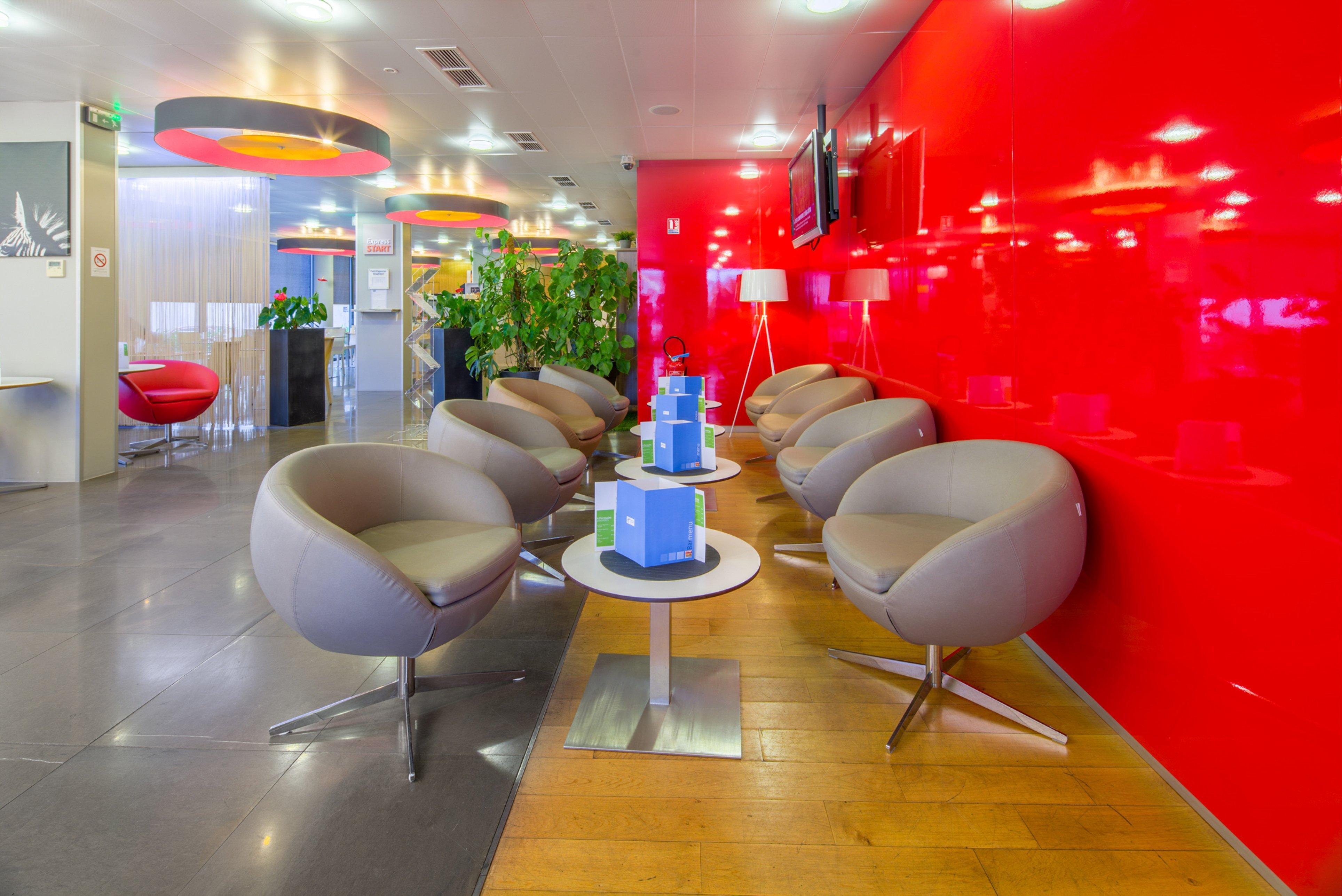 Holiday Inn Express Saint-Nazaire By Ihg Exteriör bild