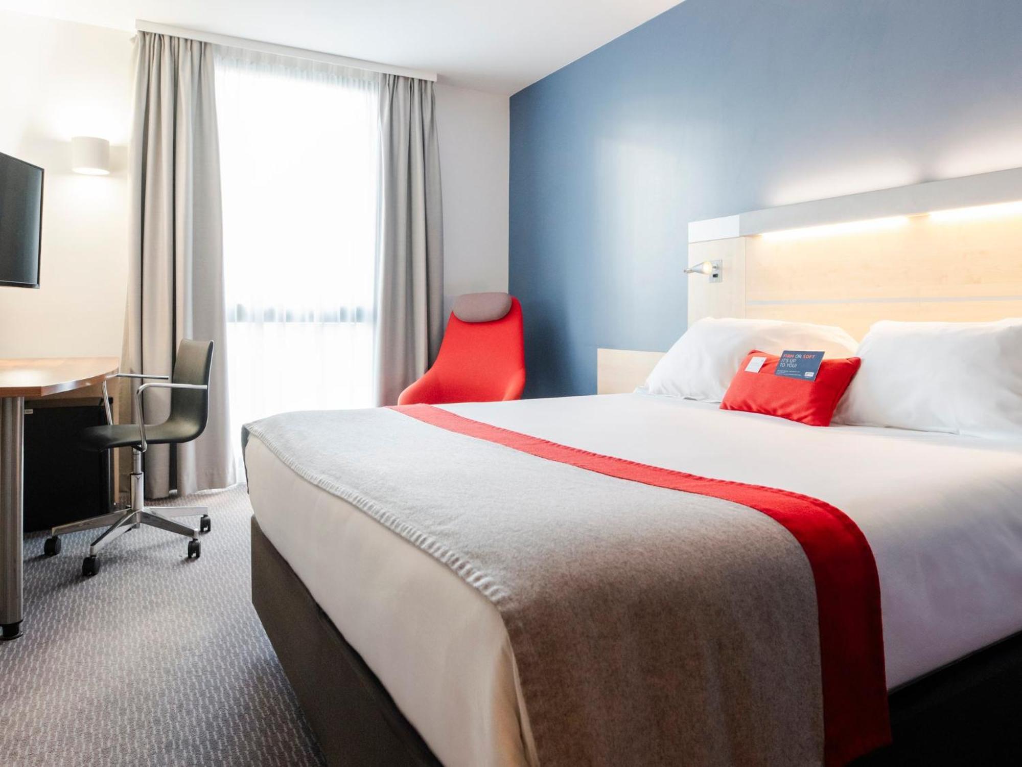 Holiday Inn Express Saint-Nazaire By Ihg Exteriör bild