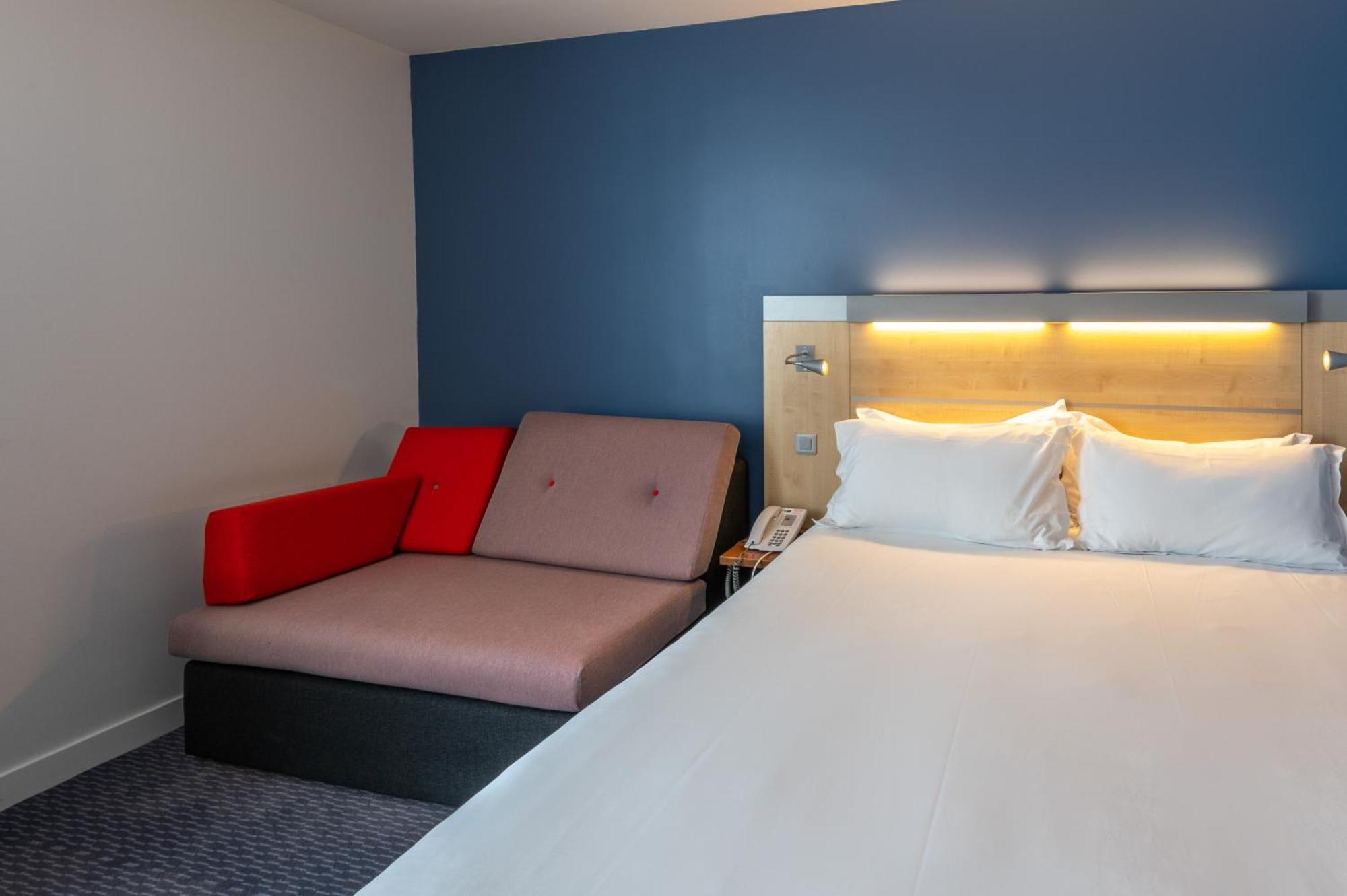 Holiday Inn Express Saint-Nazaire By Ihg Exteriör bild